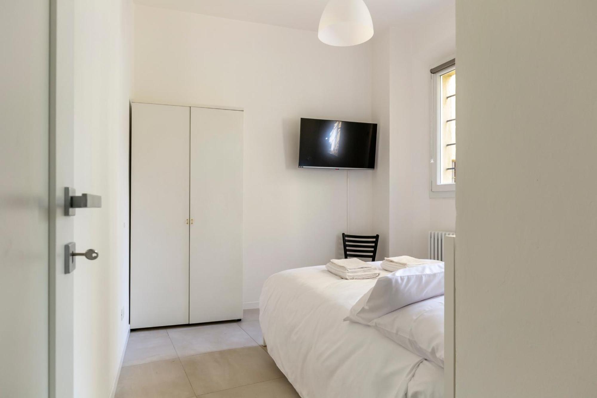 Apartment Amos - 5 Minutes From Piazza Maggiore โบโลญญา ภายนอก รูปภาพ